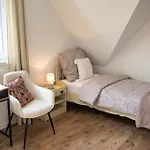 Frizzante Vendeghaz Apartament *